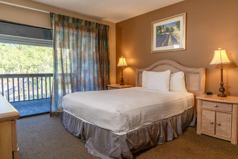 Семейный Номер, Logis Hotel Sol
