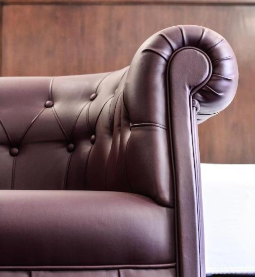 デラックスルーム, Luna Mondschein