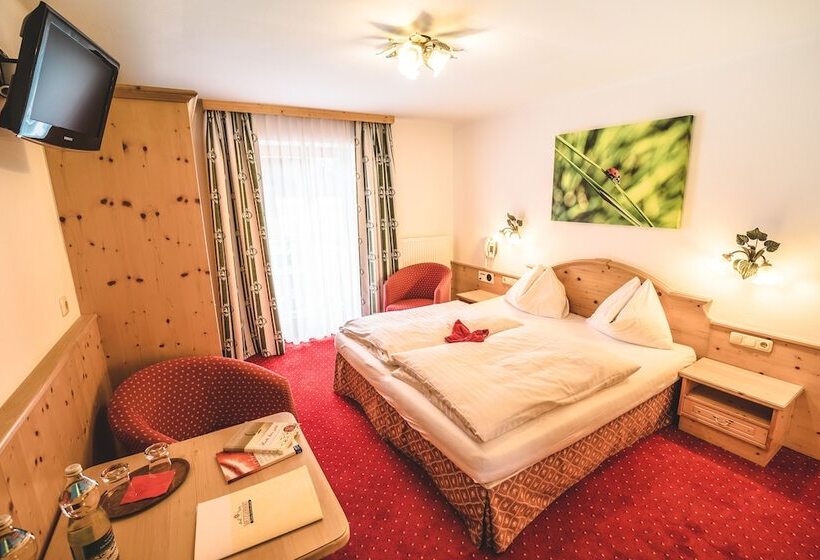 バルコニー付きスタンダードルーム, Metzgerwirt