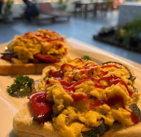 חדר סטנדרט יחיד, Queen Wood