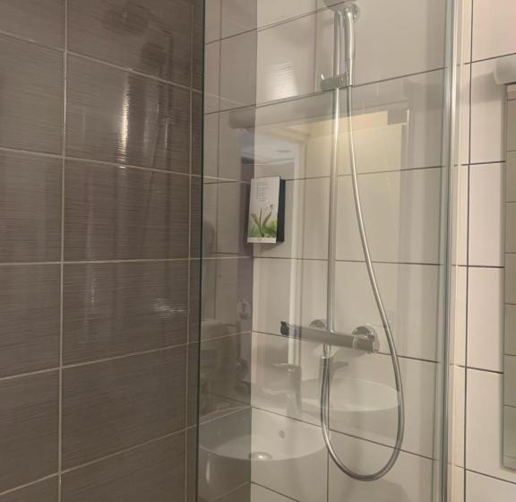 غرفة كومفورت, Restaurant Vesontio