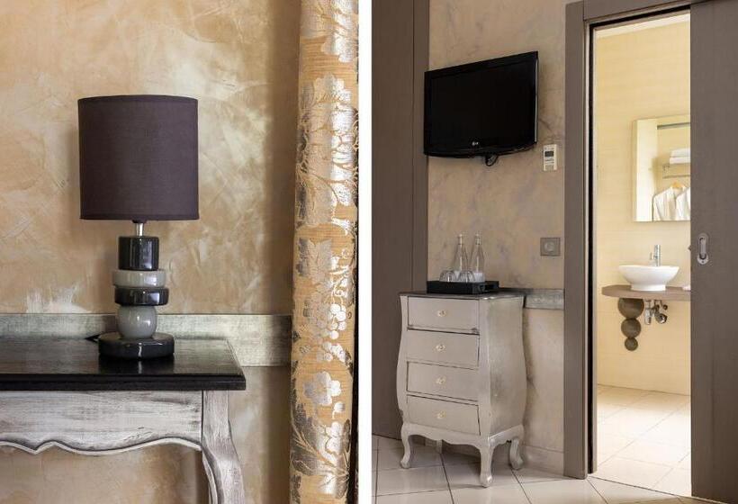 اتاق خانوادگی, Royalmar