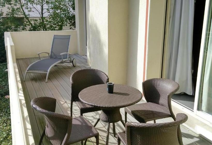 سوییت, Royalmar