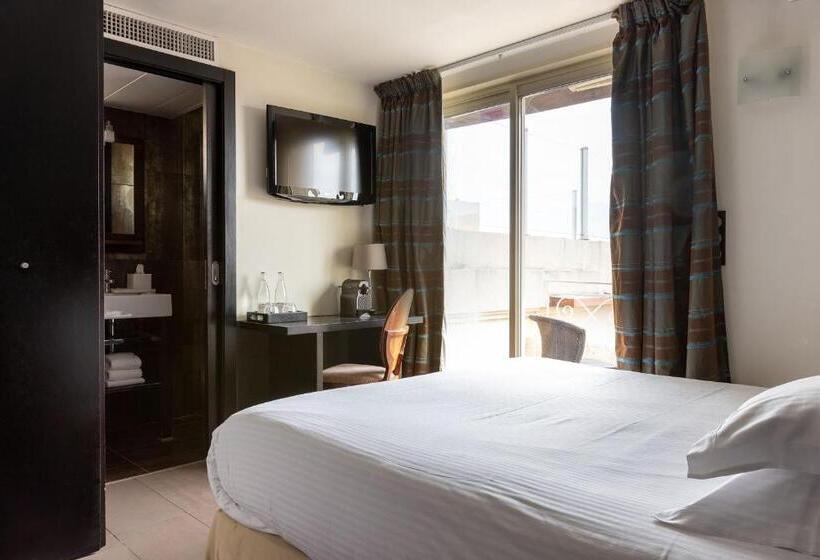 اتاق استاندارد با بالکن و چشمانداز دریا, Royalmar