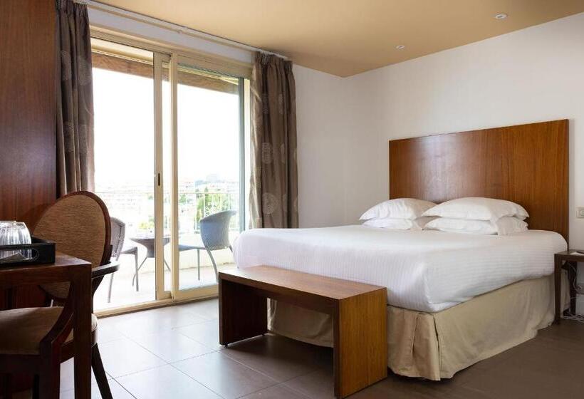 اتاق لوکس با بالکن, Royalmar