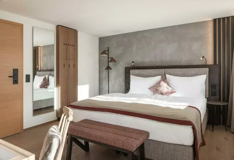 Comfort room with balcony, Salzburg