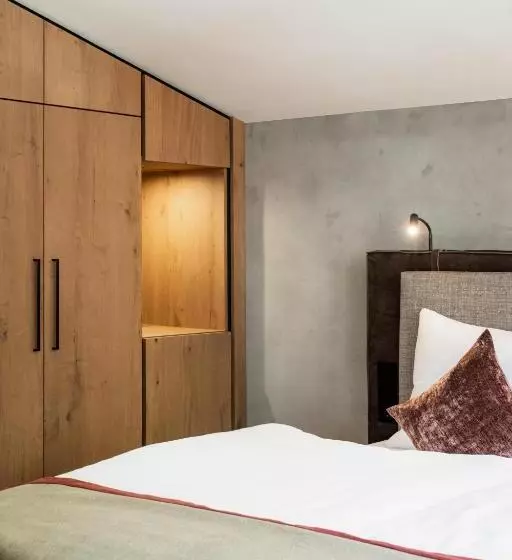 Comfort room with balcony, Salzburg