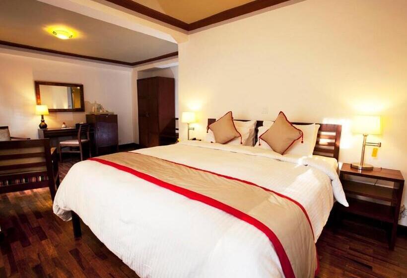 اتاق لوکس, Shambaling Boutique