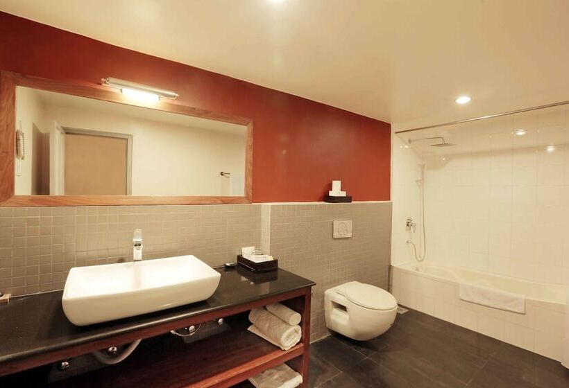 سوییت, Shambaling Boutique