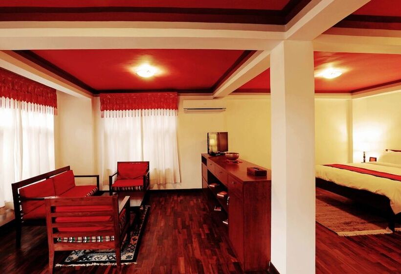 سوییت, Shambaling Boutique