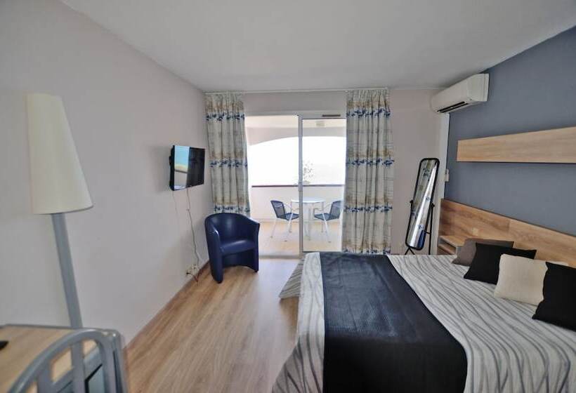 Номер Стандарт Вид на Море, Logis Hotel Sol