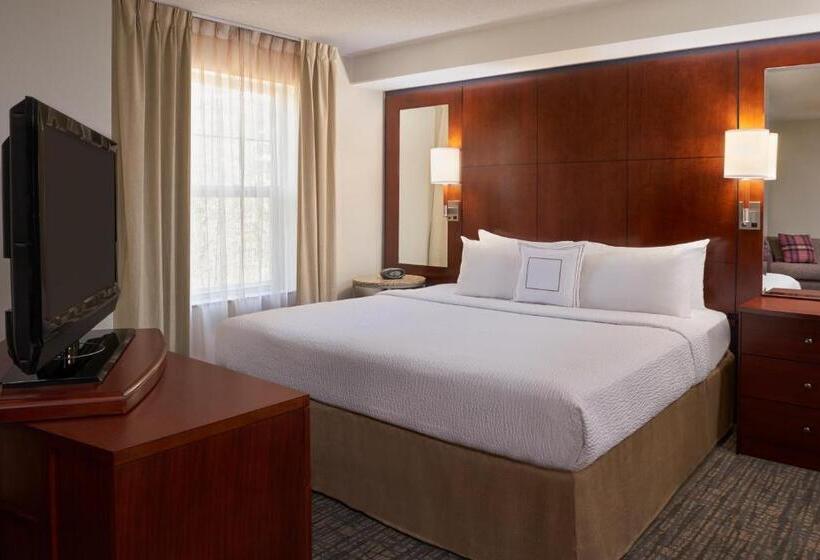 إستوديو قياسى سرير ملكى, Residence Inn By Marriott Gravenhurst Muskoka Wharf