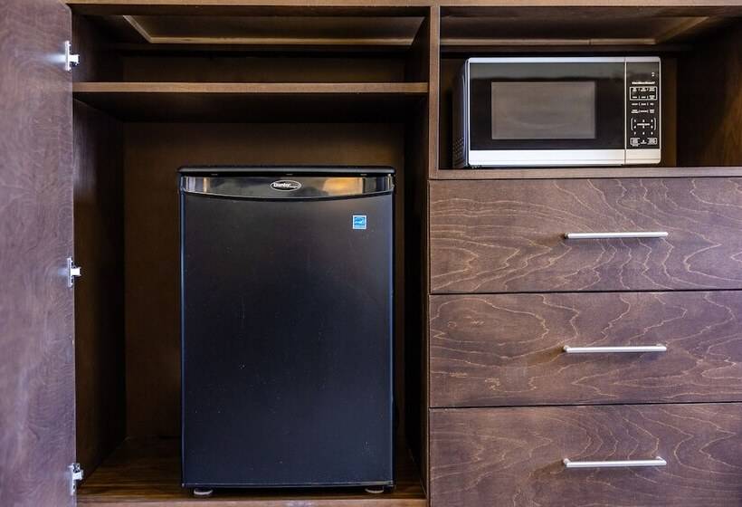 غرفة قياسية سرير مزدوج, Stoney Nakoda Resort & Casino