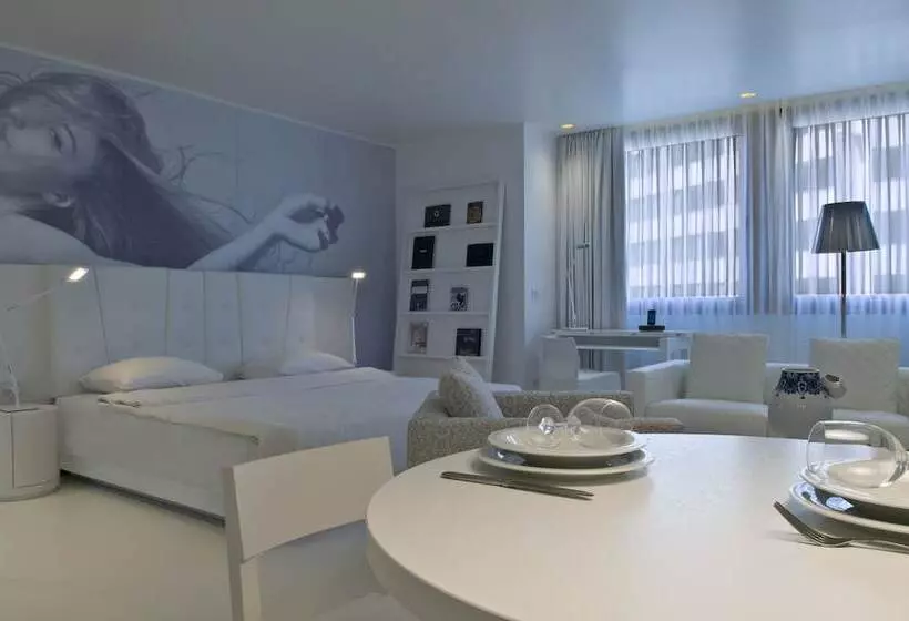 استودیوی استاندارد, B Aparthotel Regent