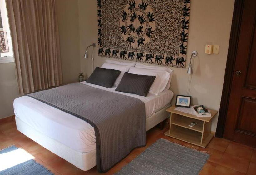 带泳池景观及2个卧室的公寓, Bavaro Green