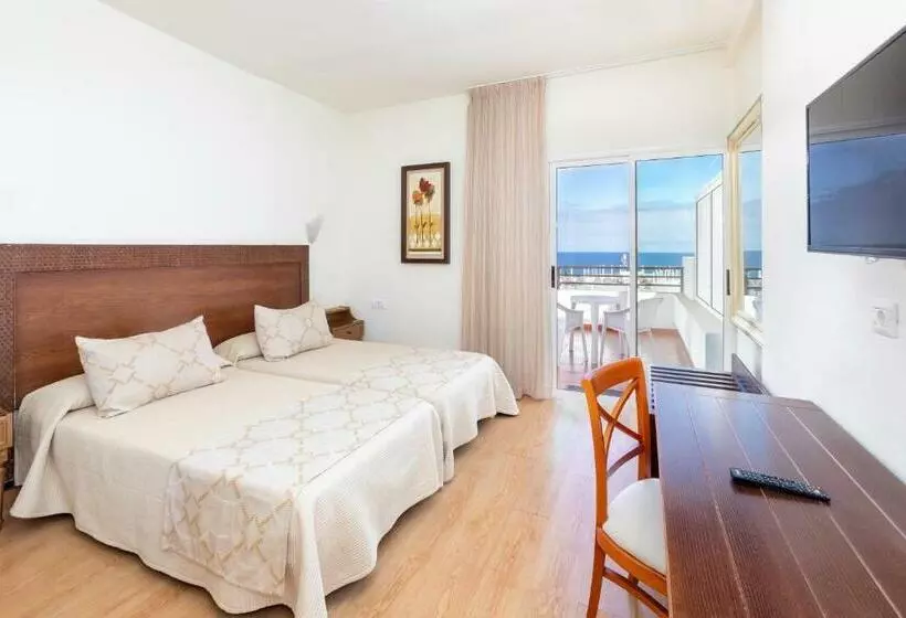 اتاق استاندارد با چشمانداز دریا, Hc Hotel Magec