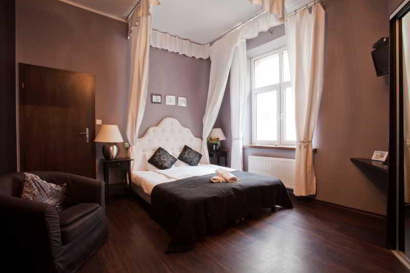 Номер Стандарт Трехместный, Angel House Apart