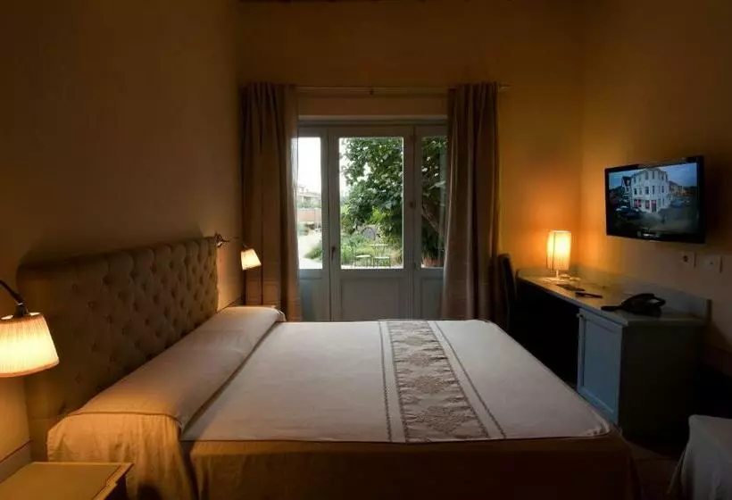 سوییت جونیور, Aquae Sinis Albergo Diffuso