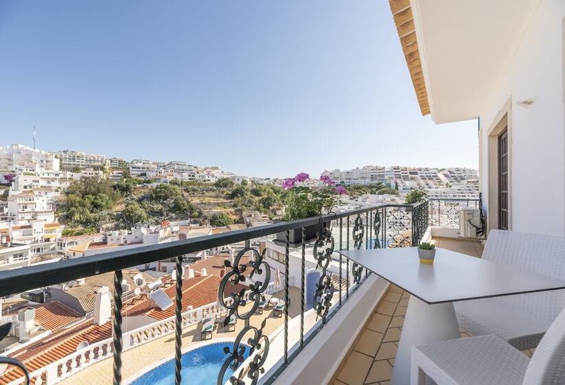 Номер Стандарт с Балконом, Bertolina Guest House