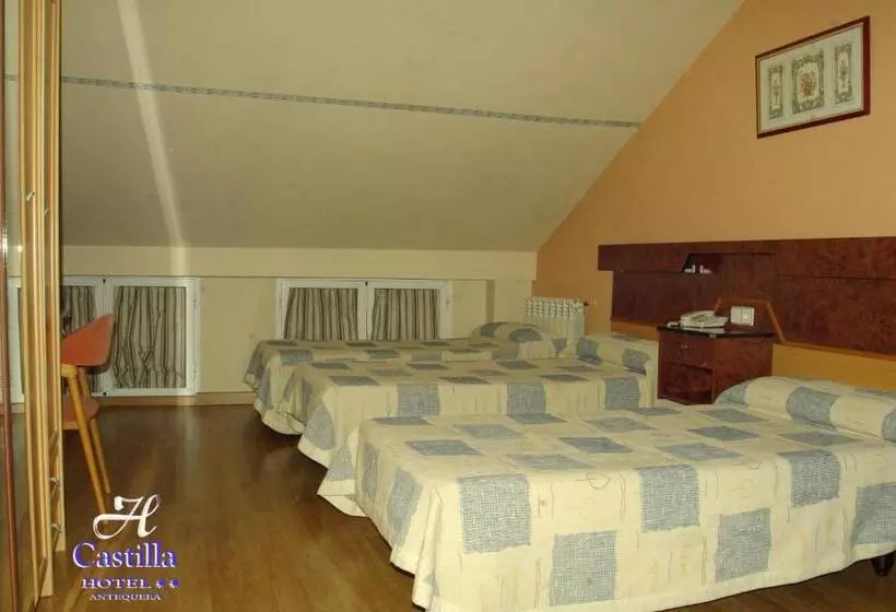 اتاق استاندارد چهار تخته, Castilla