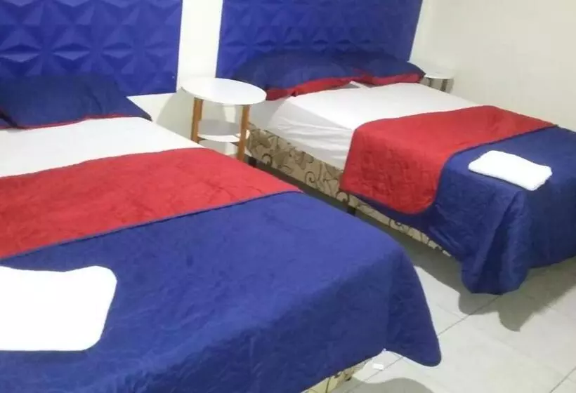 اتاق لوکس سه تخته, Express Inn Pty Aeropuerto Internacional Panama