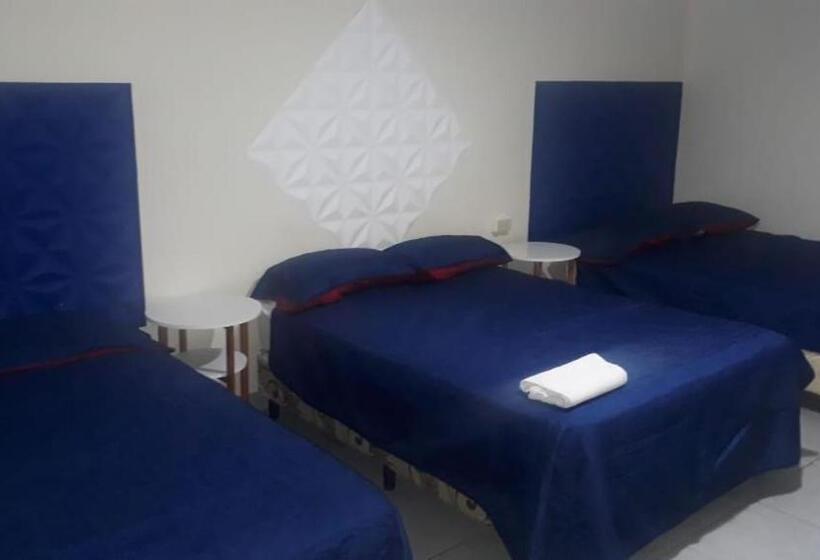 Номер Стандарт Трехместный, Express Inn Pty Aeropuerto Internacional Panama