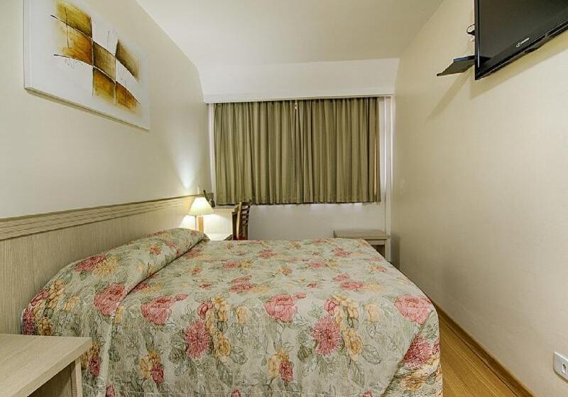 חדר אקונומי, Golden Park Curitiba