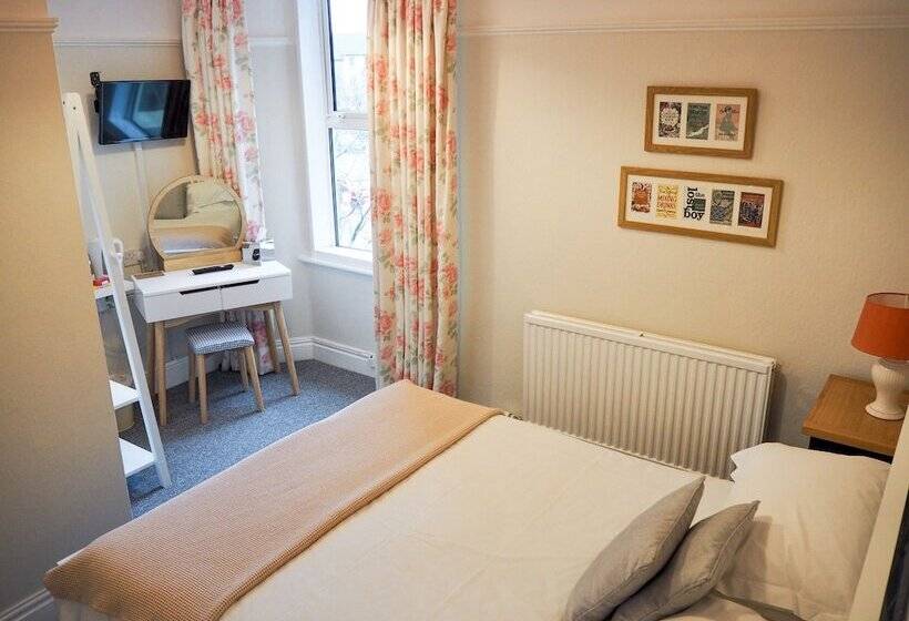 غرفة قياسية, Hayward S At The Grasmere