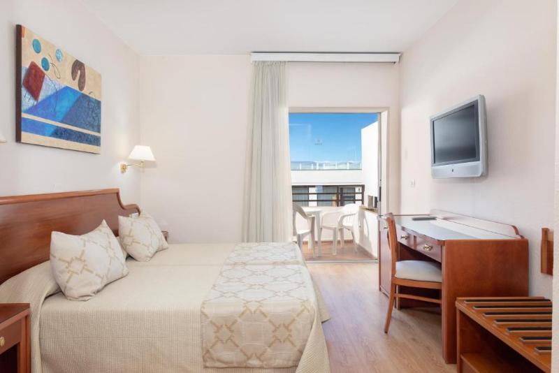 غرفة قياسية مطلّة علي البحر, Hc Hotel Magec