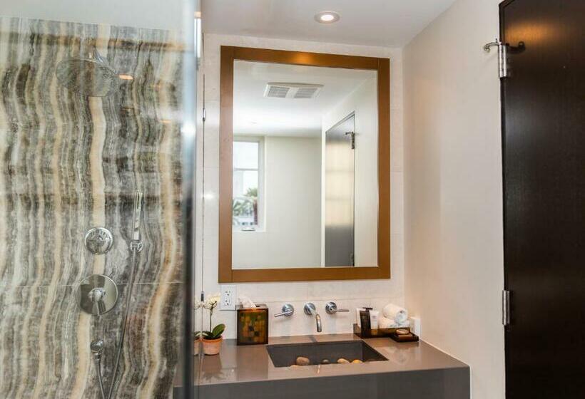 غرفة قياسية سرير كينج, Iberostar Waves Berkeley Shore