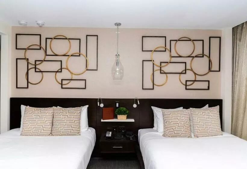 اتاق لوکس با چشم‌انداز شهر, Iberostar Waves Berkeley Shore