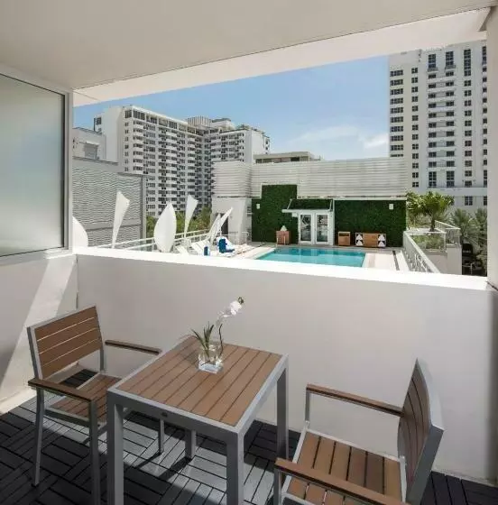 Premium Room Pool View, Iberostar Waves Berkeley Shore