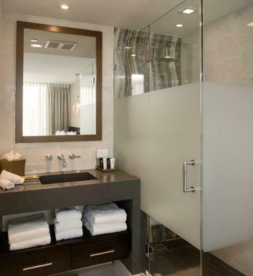 غرفة بريميوم مطلة على حمام السباحة, Iberostar Waves Berkeley Shore