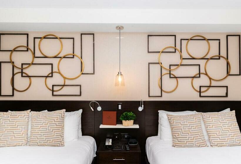 غرفة بريميوم مطلة على حمام السباحة, Iberostar Waves Berkeley Shore