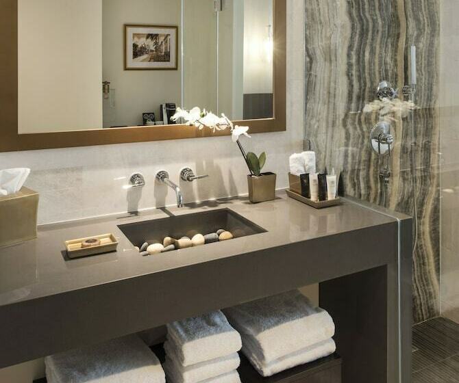 غرفة بريميوم مطلة على حمام السباحة, Iberostar Waves Berkeley Shore