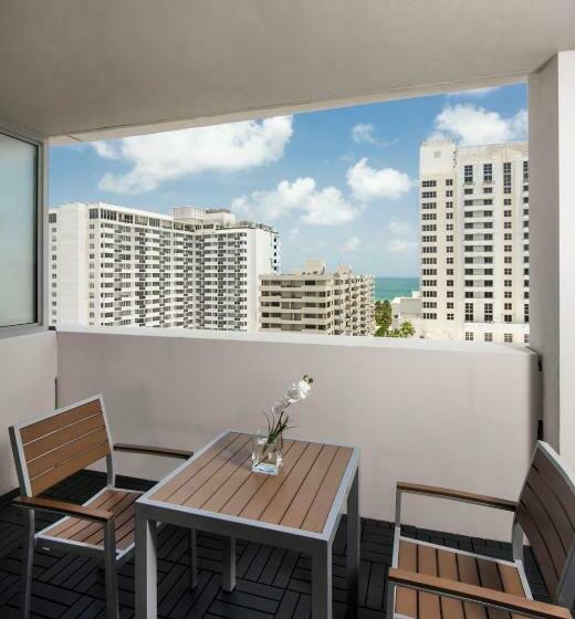 Premium Room Side Sea View, Iberostar Waves Berkeley Shore