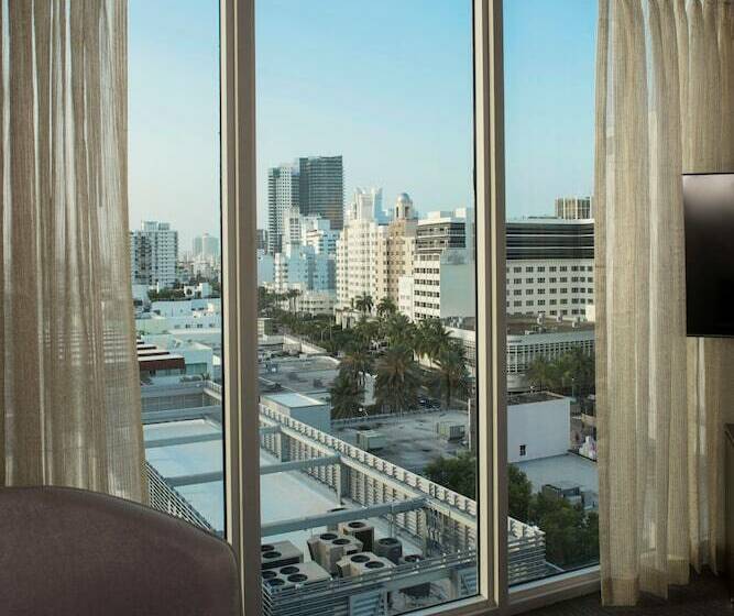 غرفة بريميوم إطلالة جانبية على البحر, Iberostar Waves Berkeley Shore