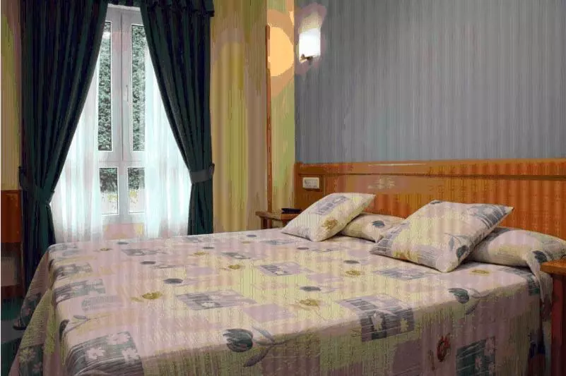 اتاق استاندارد, La Guindal