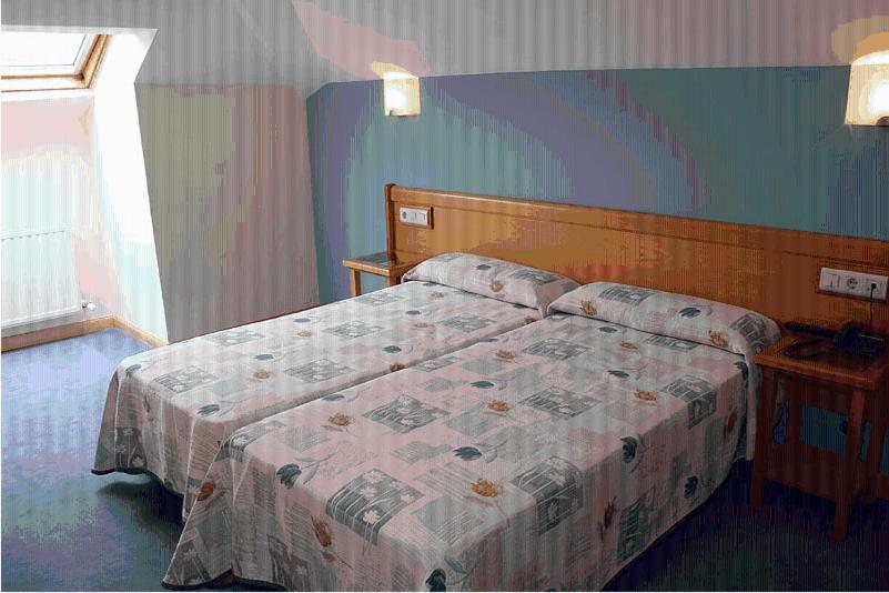 اتاق استاندارد, La Guindal