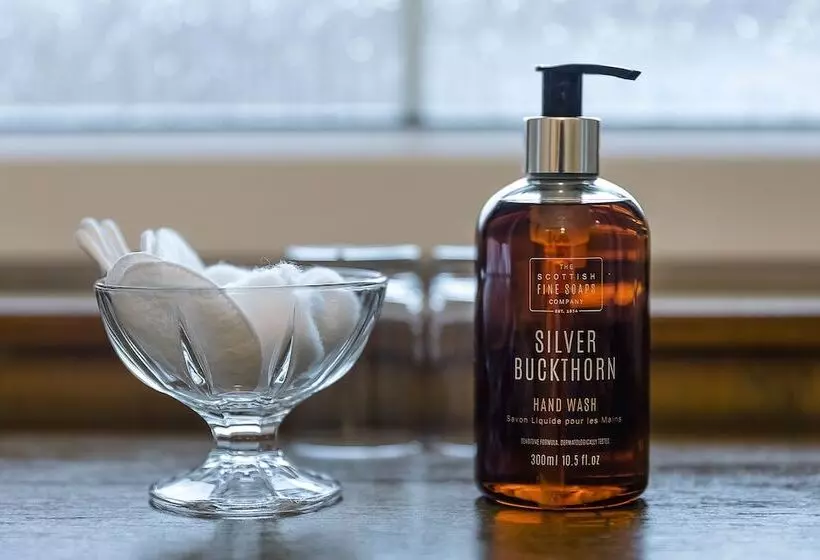 اتاق استاندارد, Loch Leven Hotel & Distillery