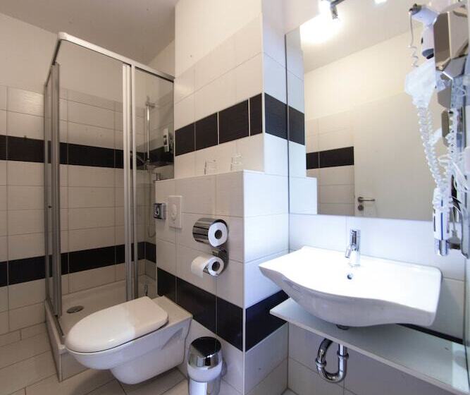 اتاق سوپریور, Prens Berlin