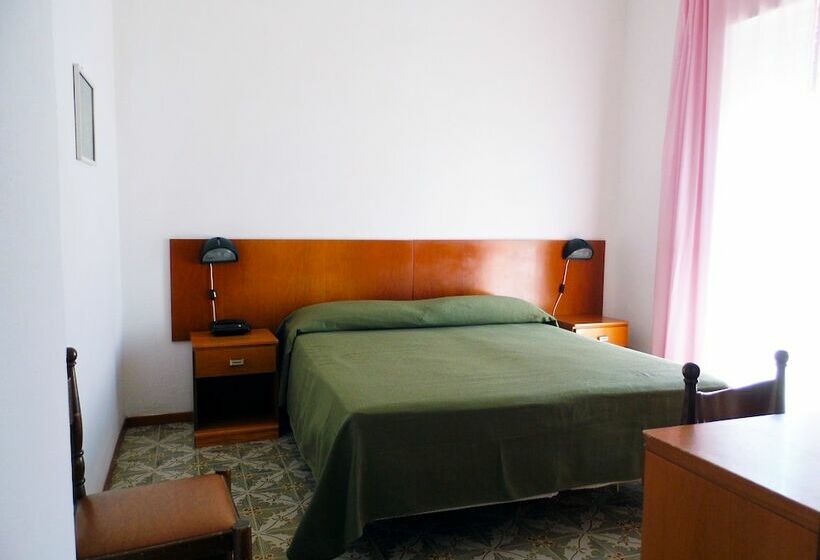 スタンダードルーム, San Vito