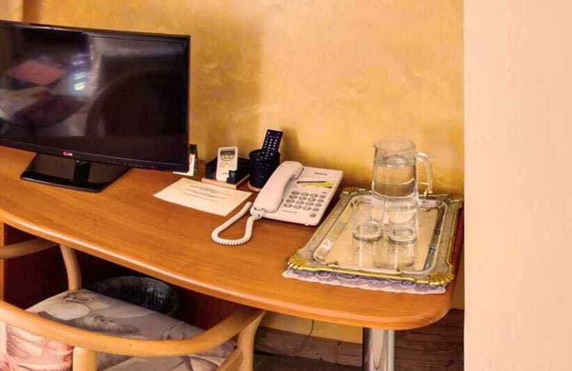 استودیوی استاندارد, Star Castle