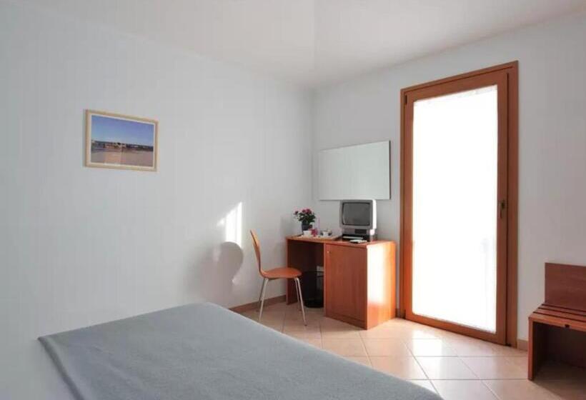 スタンダードルーム, Su Pasu