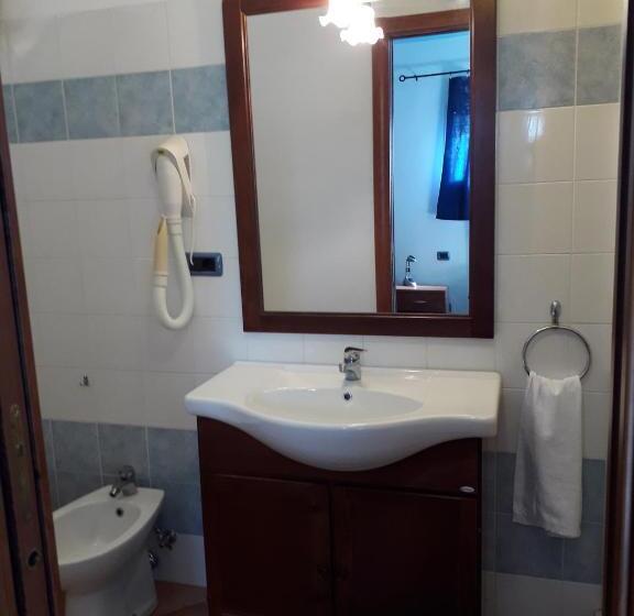 エコノミールーム, Su Pasu