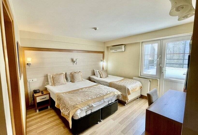 Pokój Standard Trzyosobowy, Timeks Hotel Sultanahmet