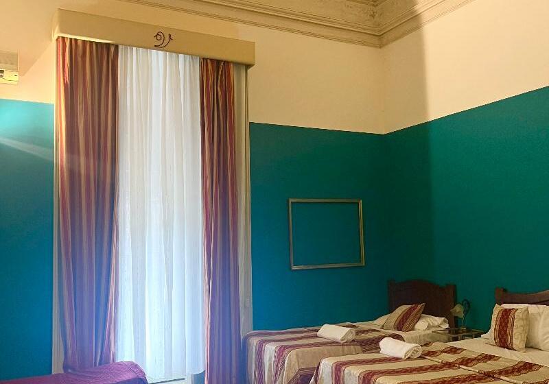 جناح جونيور مزوَّد بشرفة, Valentino