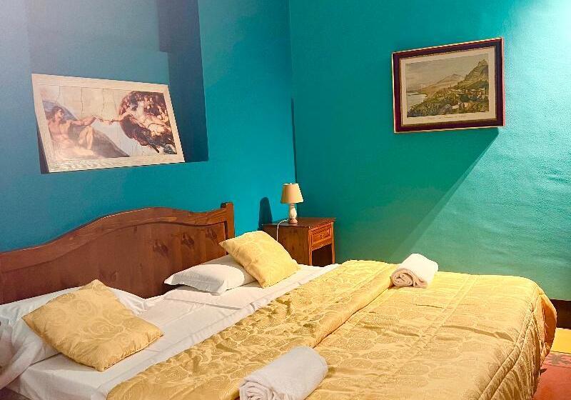 غرفة قياسية, Valentino