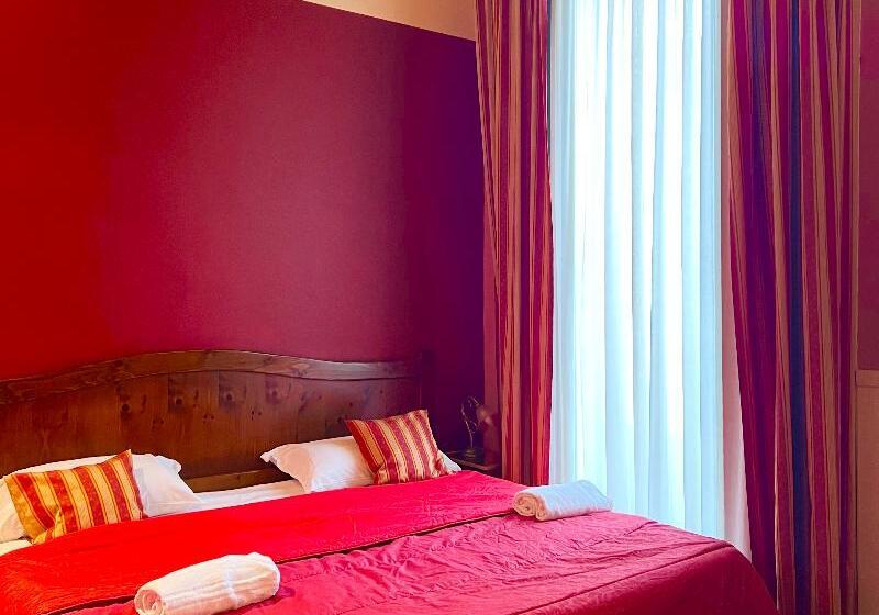 غرفة قياسية ثلاثية, Valentino