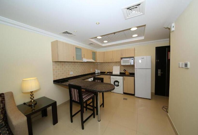 استودیوی استاندارد, Ivory Grand Hotel Apartments